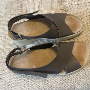 Ecco Women's Gray Sandals